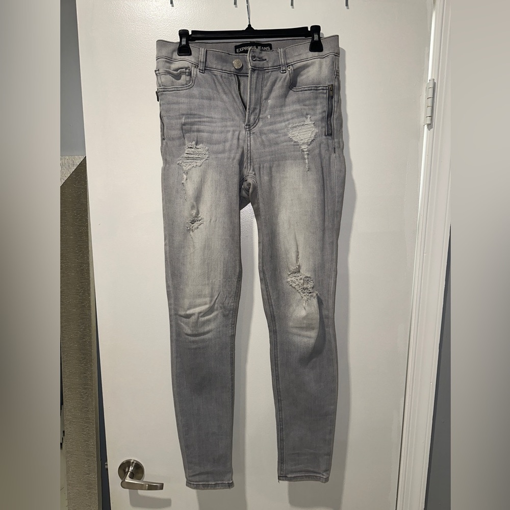 Gray washed ripped skinny jeans
